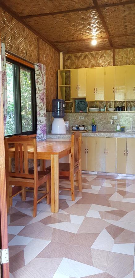 Paco'S Garden Home Stay Mambajao Ngoại thất bức ảnh
