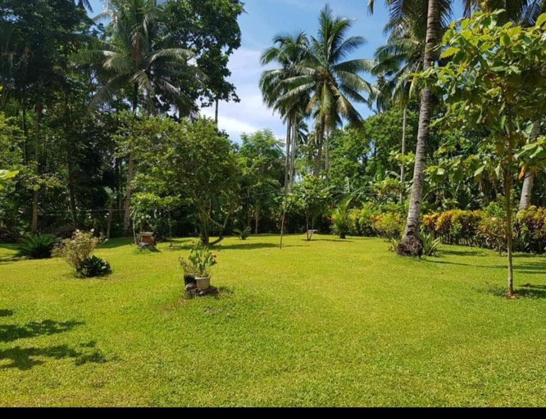 Paco'S Garden Home Stay Mambajao Ngoại thất bức ảnh